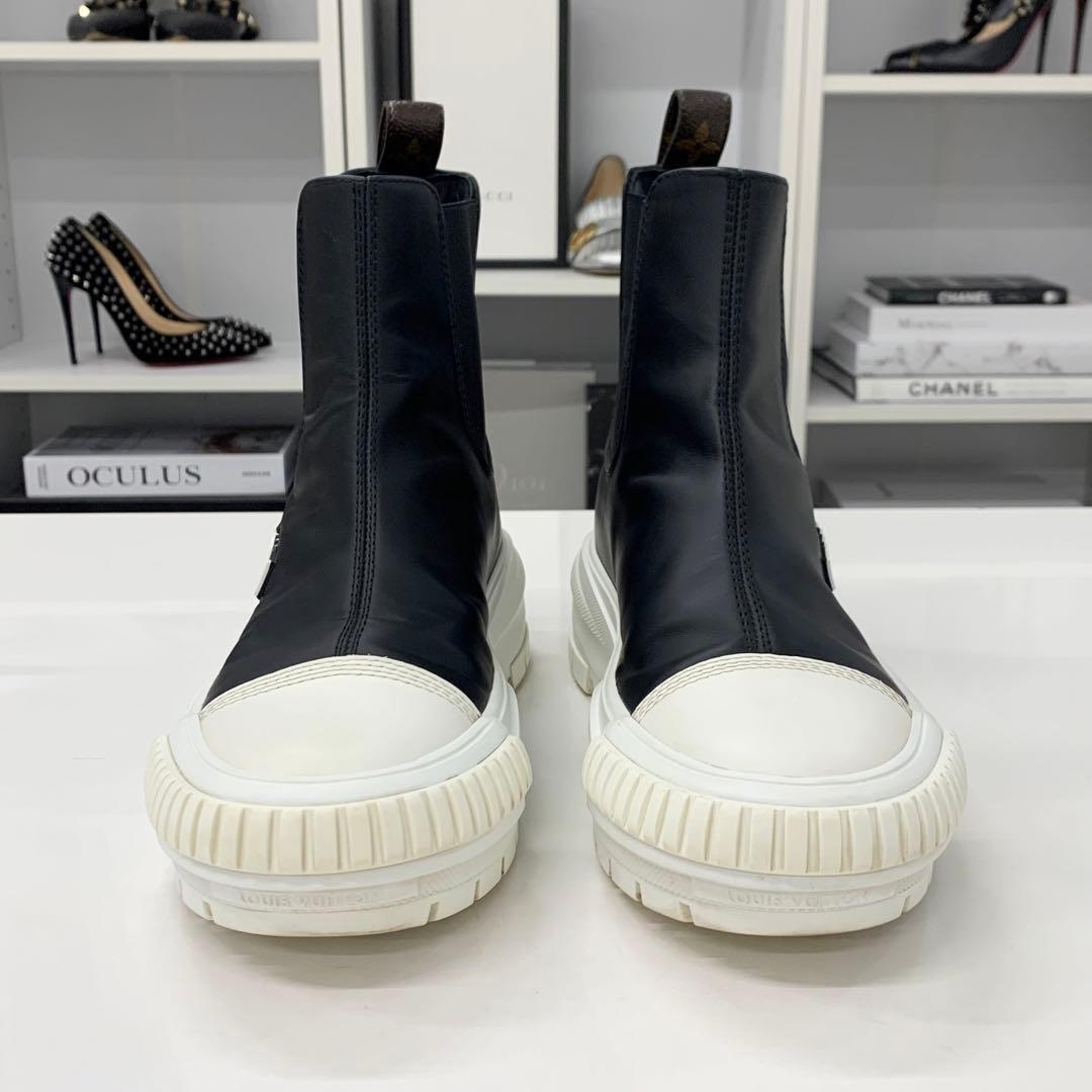 ヴィトン スクァッドライン モノグラム レザー ロゴ サイドゴア アンクルブーツ