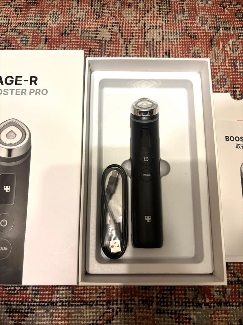 美品★ AGE-R ブースタープロ　medicube メディキューブ