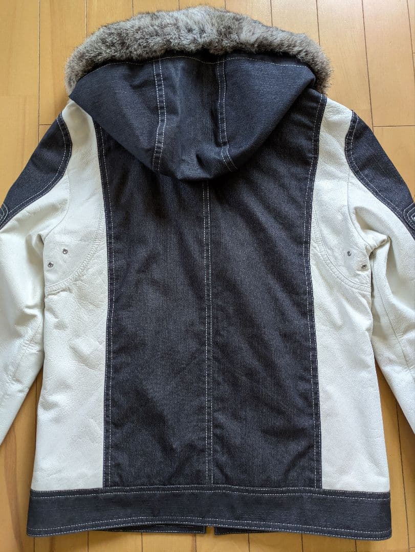 【美品】バーバリーブラックレーベル　ホワイト羊革レザージャケット M