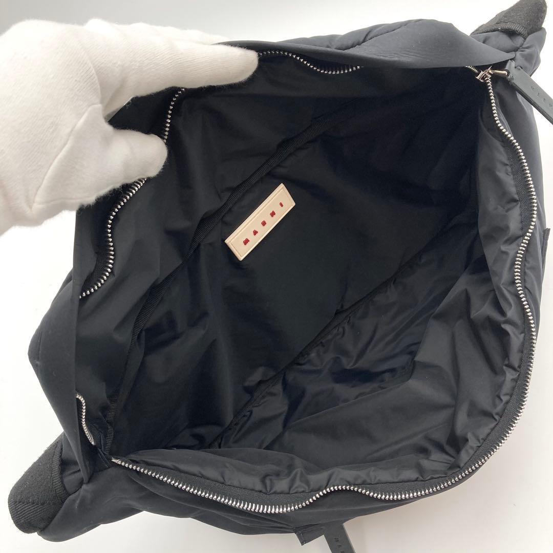 現行！レア✨ MARNI パフ バムバッグ ボディバッグ ナイロン 黒 ロゴタグ