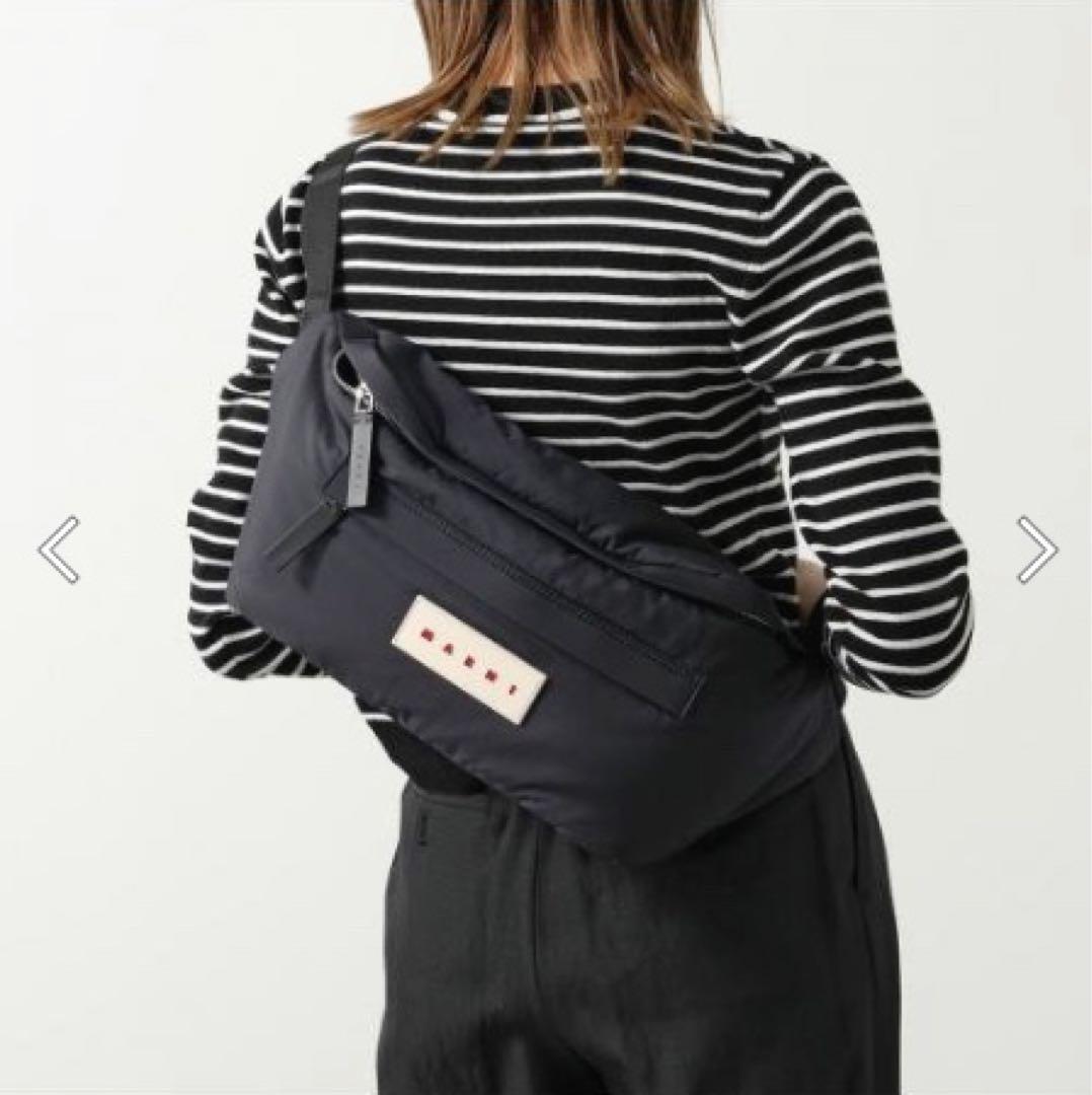 現行！レア✨ MARNI パフ バムバッグ ボディバッグ ナイロン 黒 ロゴタグ