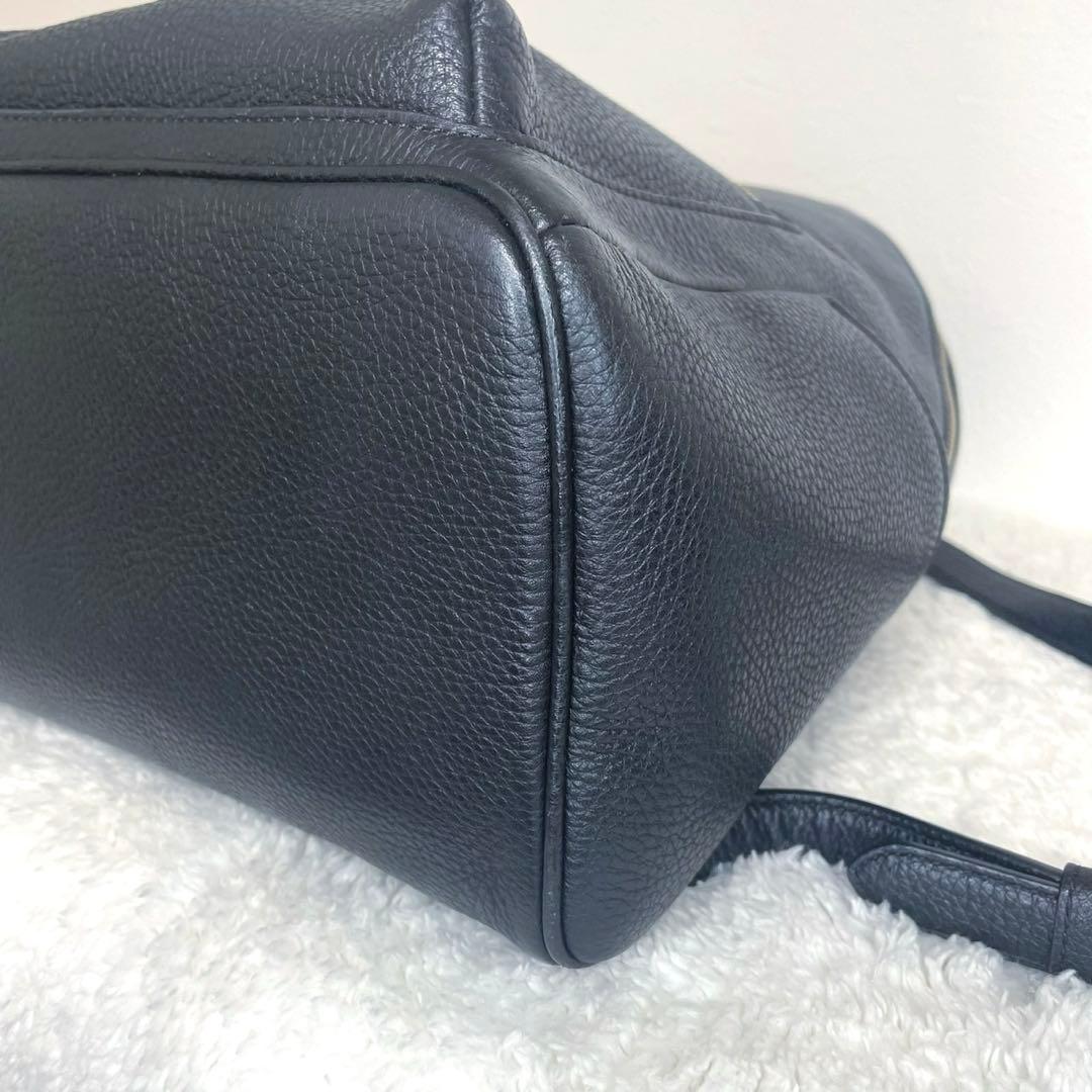 kate spade ケイトスペード レザー リュック ブラック ロゴ金具