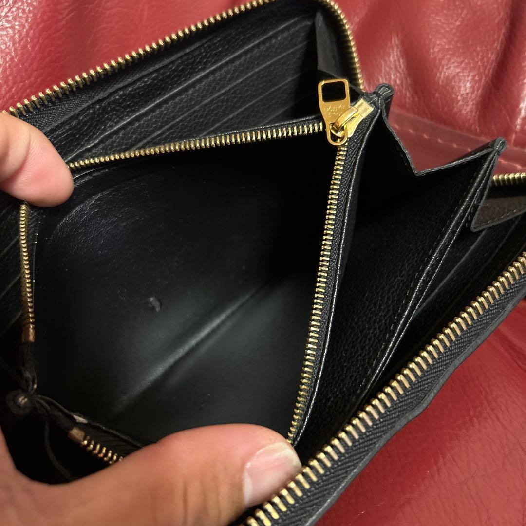 ルイヴィトン アンプラント ジッピーウォレット