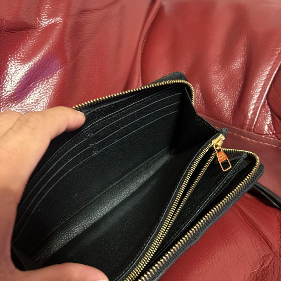 ルイヴィトン アンプラント ジッピーウォレット