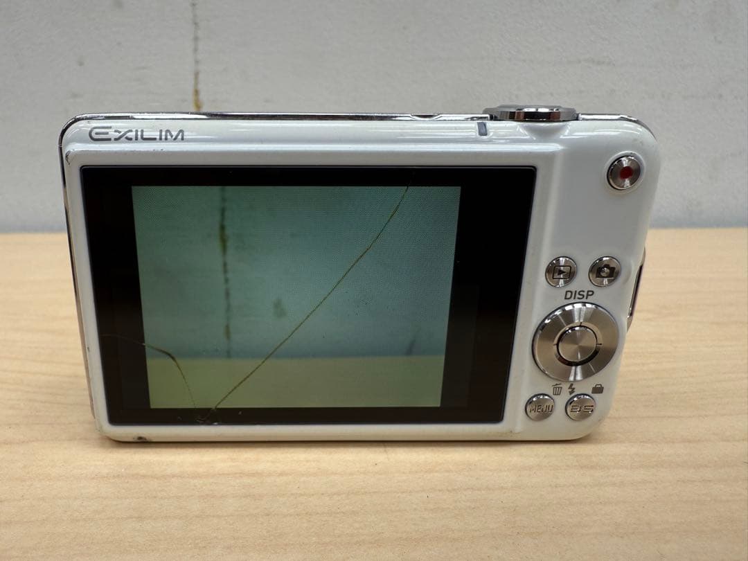 SI313☆CASIO☆EXILIM EX-S10S☆カメラ☆ホワイト