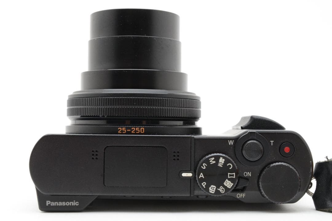 ■ 美品 ■ パナソニック　Panasonic DMC-TX1 ≪SDカード付≫