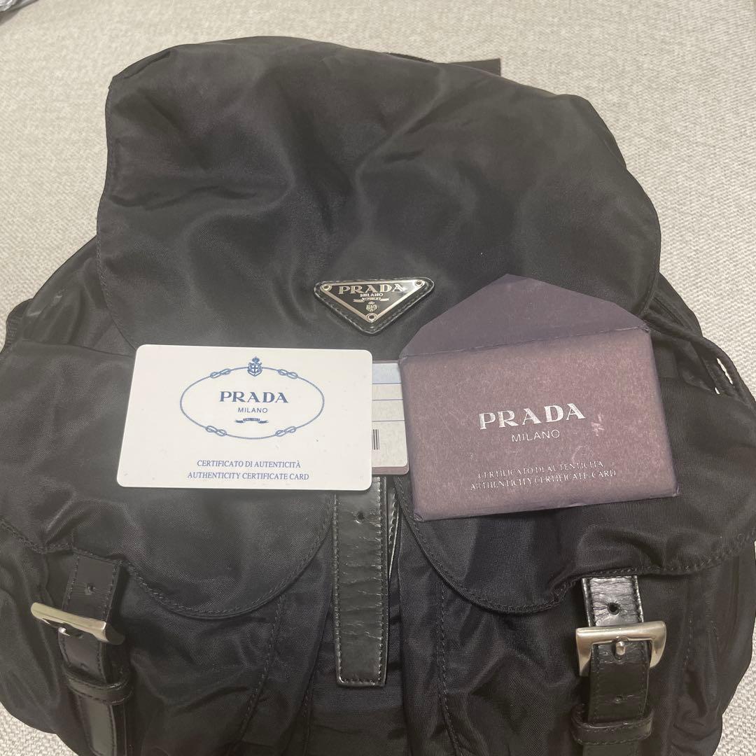 PRADA 黒 リュック・バックパック