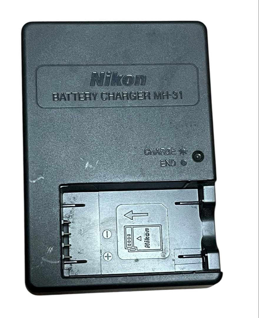 ポパイ様Nikon 1 J5 ダブルレンズキット　望遠レンズ