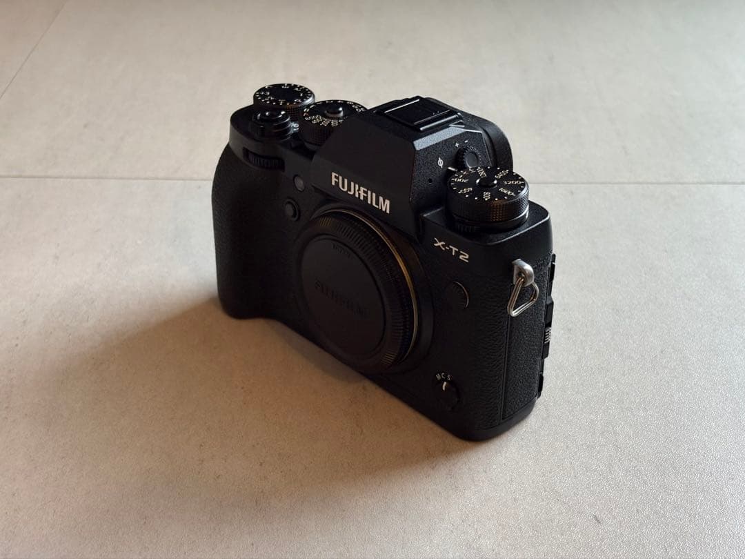 FUJIFILM X-T2 ミラーレス一眼