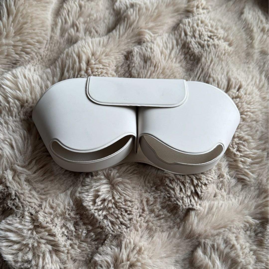 AirPods Max 第2世代スターライト(Type-C対応)