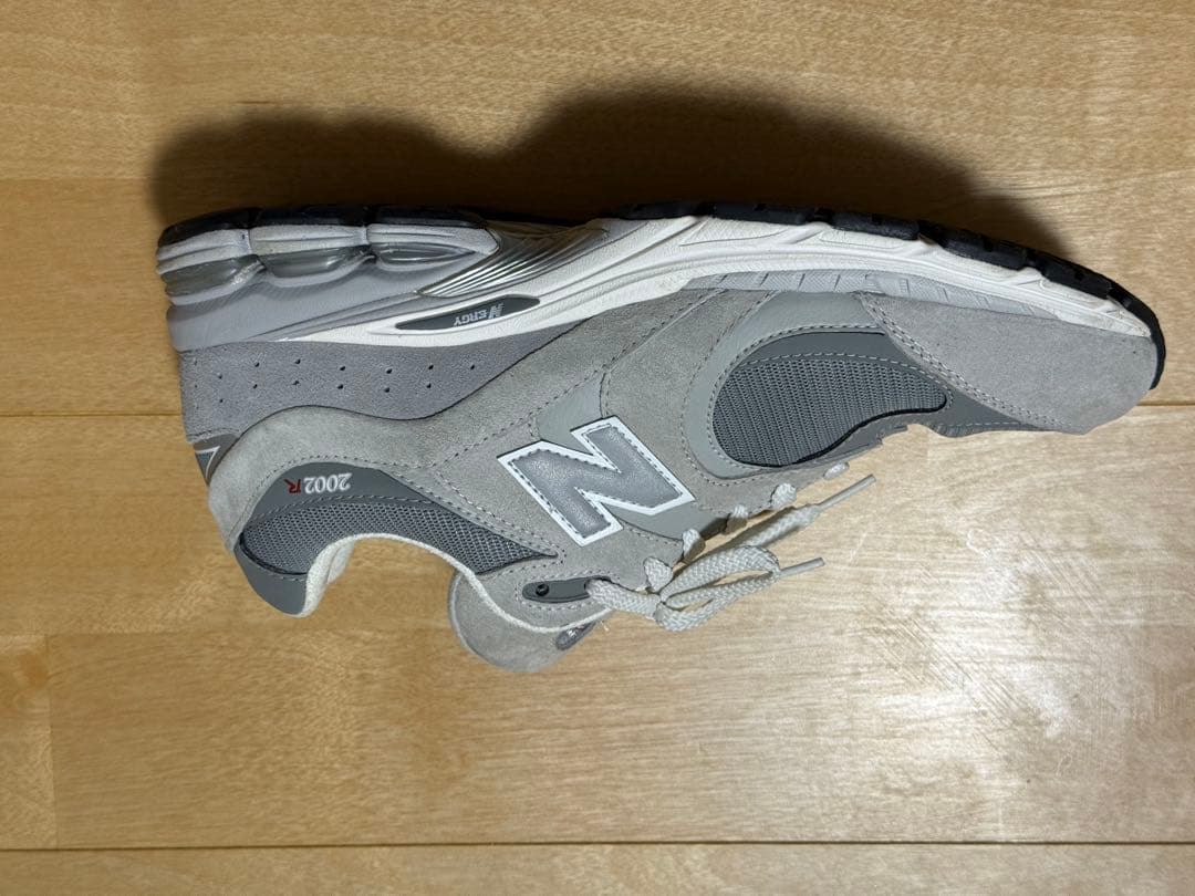 【美品】new balance M2002RXJ 27.5cm