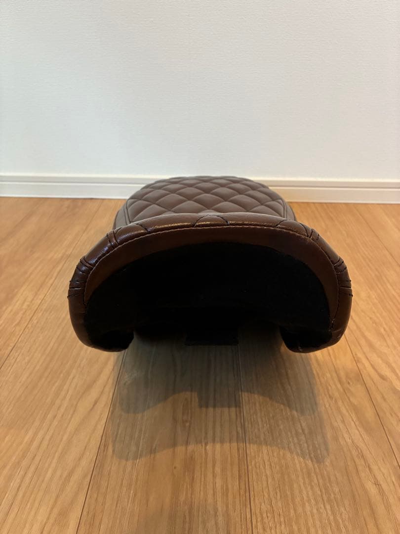 Ducati スクランブラー シート