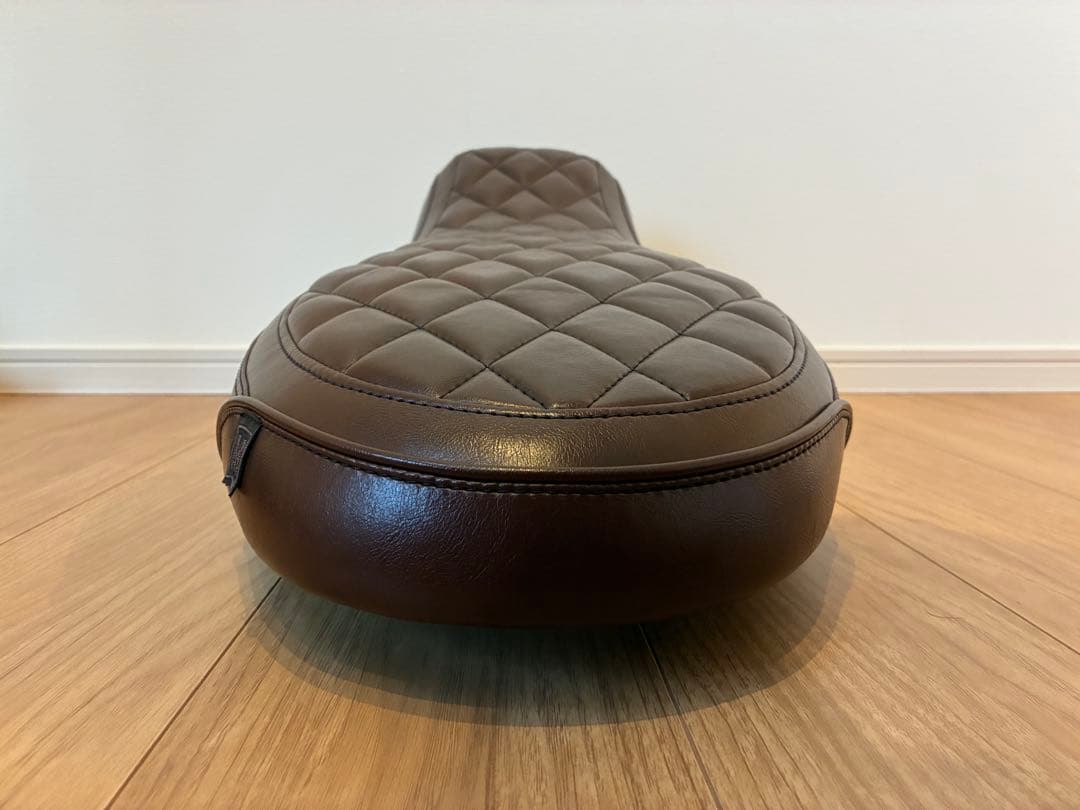 Ducati スクランブラー シート