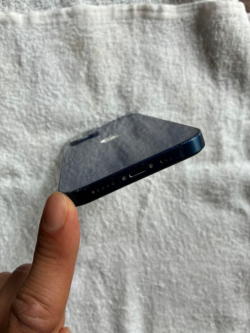 Apple iPhone 12 64GB 本体 青色 画面割れあり