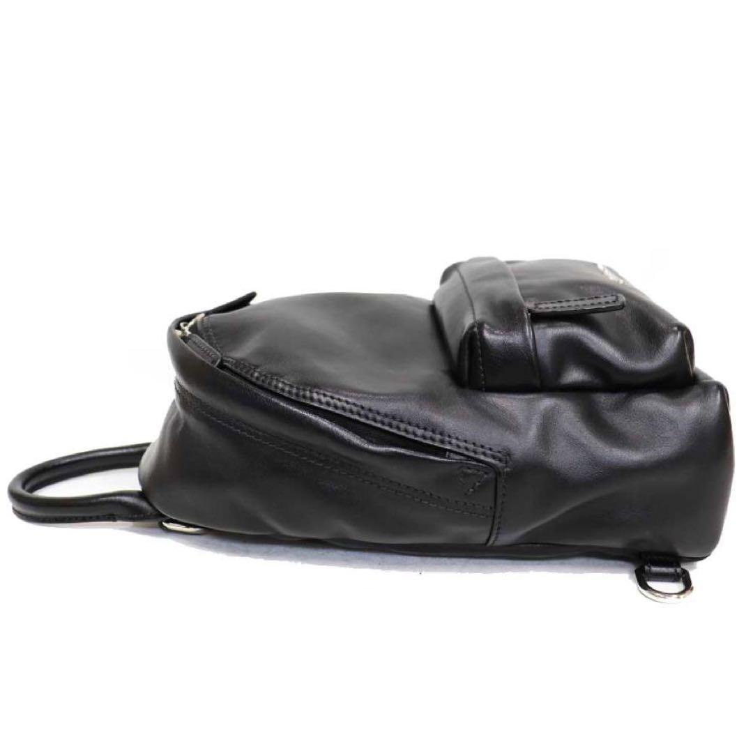 GIVENCHY ミニバッグパック