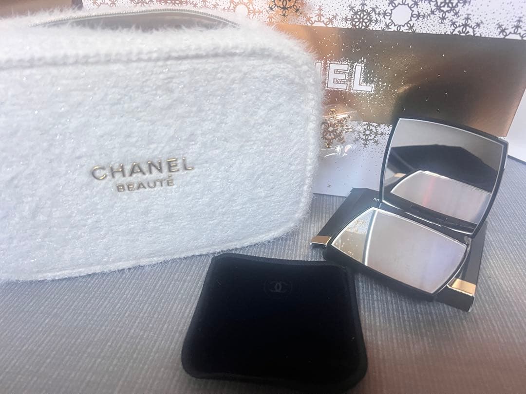 新品！半額！限定クリスマスコフレCHANEL