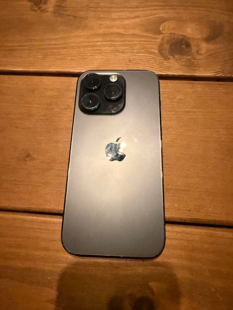 R*e様 Apple iPhone 14 Pro スペースブラック 本体　512