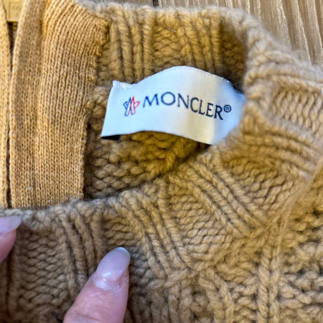 モンクレールニット