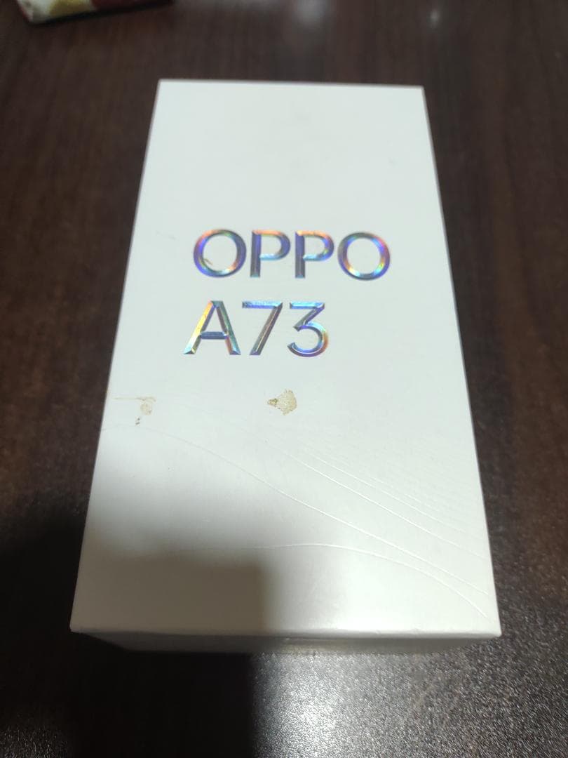 OPPO A73 本体 充電器付き