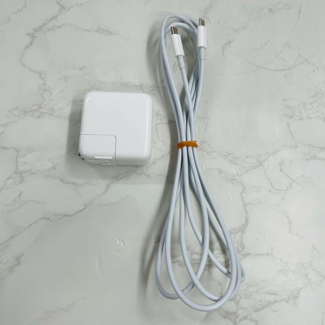 MacBook Air 2020 13インチ M1 8GB  256GB