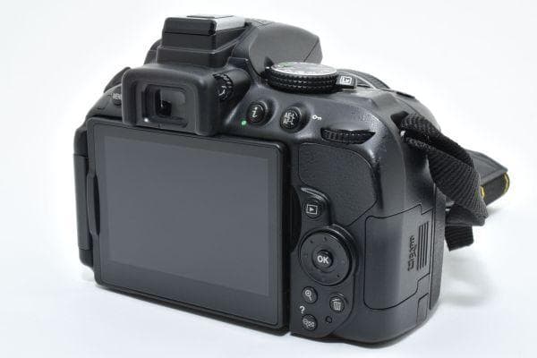 【美品】ニコン Nikon D5300 AF-P18-55mm レンズキット