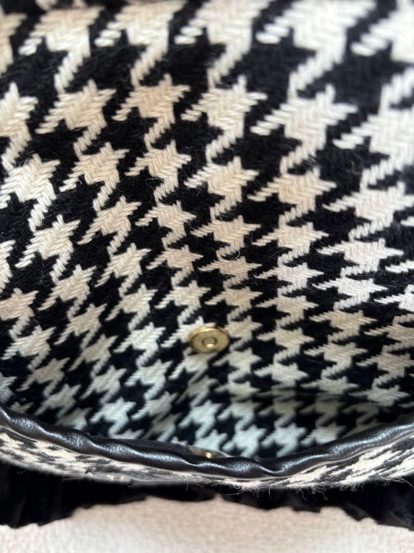 あ*き様 コヤンイサムチョン　ハンドメイド　千鳥格子ファーバッグ　サンダーちゃん