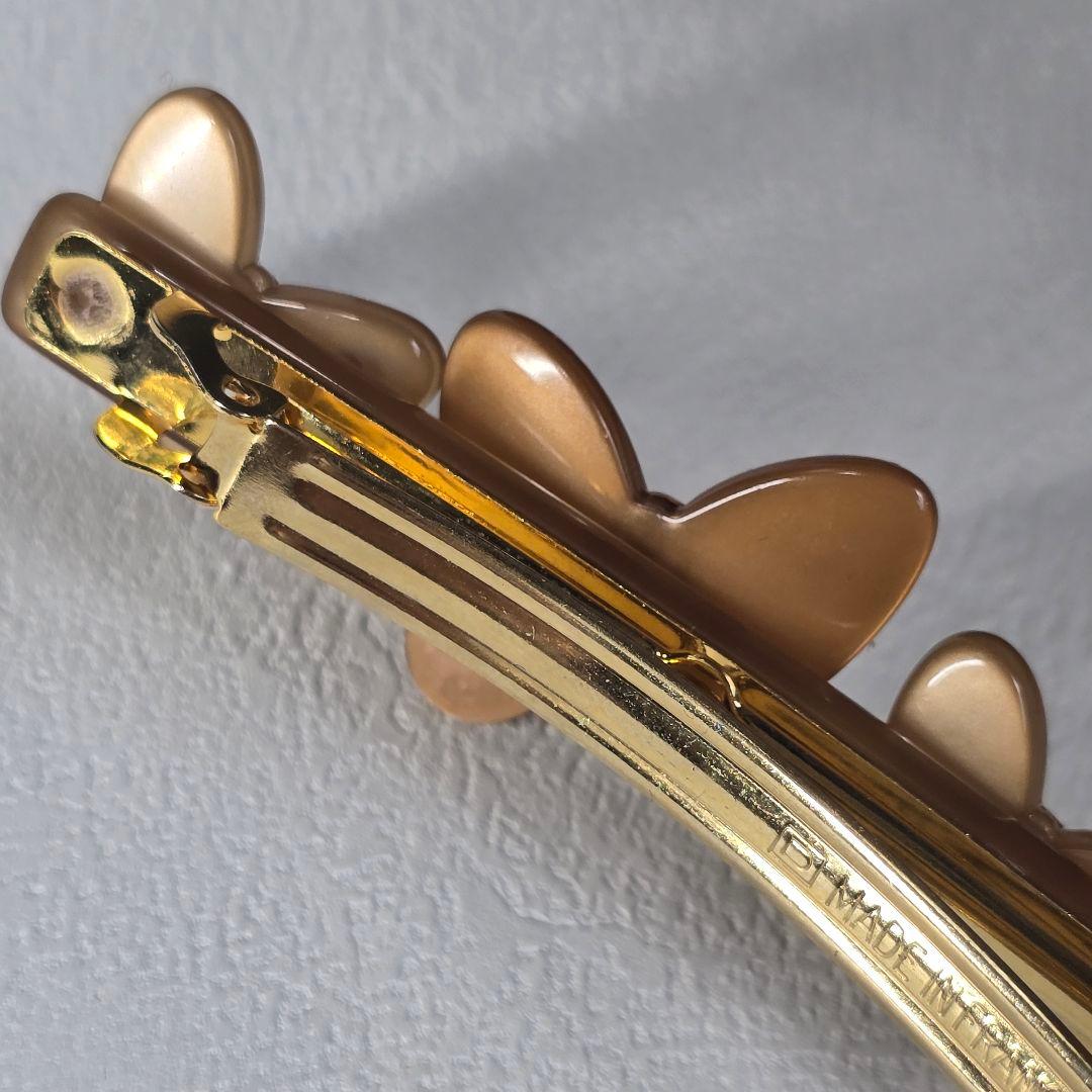 アレクサンドル ドゥ パリ　バレッタ　立体モチーフ　バタフライ