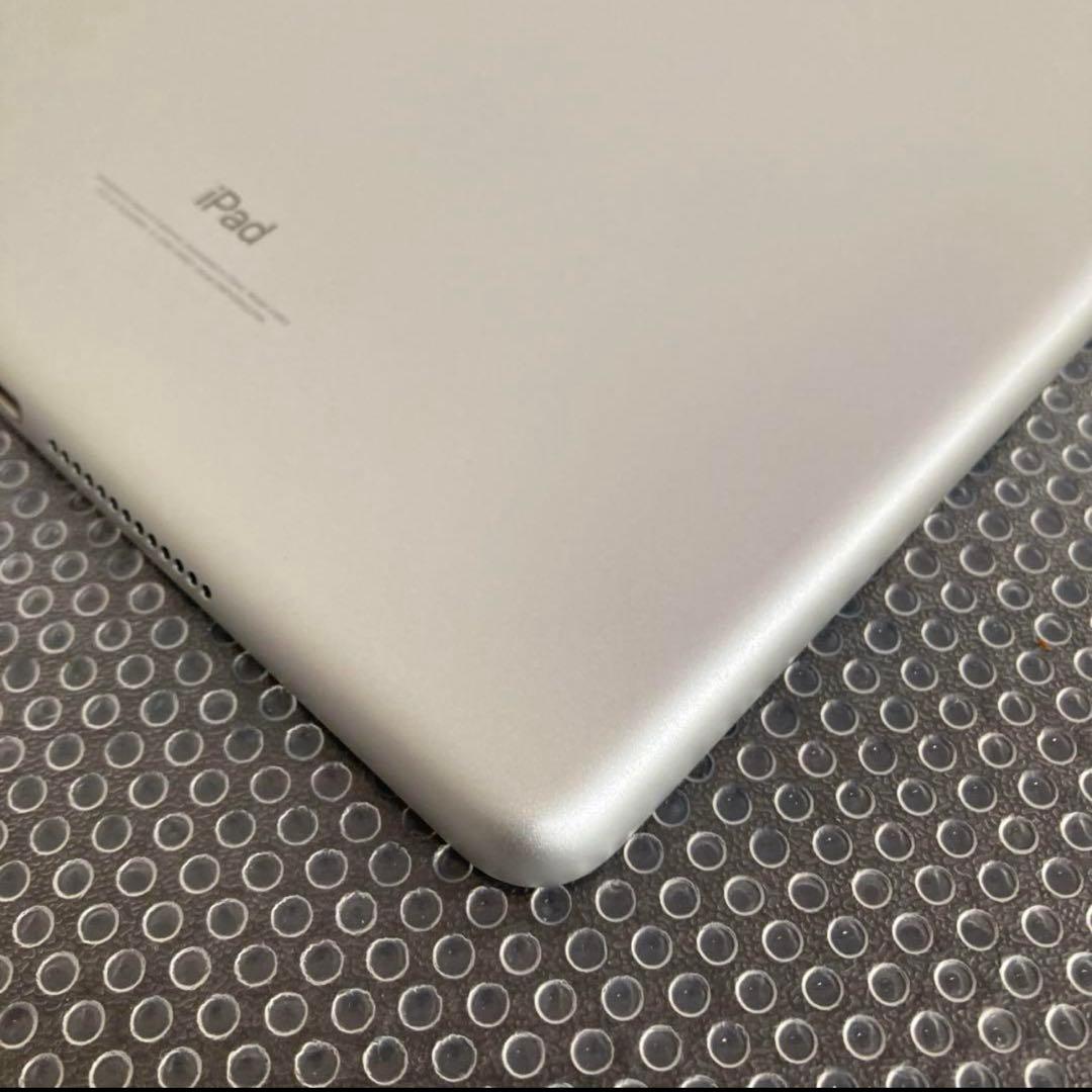 【早い者勝ち】電池ほぼ新品☆ iPad6第6世代 32GB WIFIモデル☆