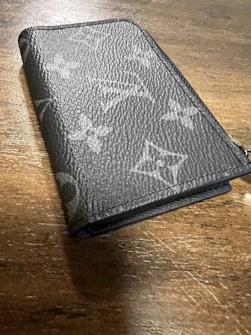 ルイヴィトン　エクリプス　カード・・キーケース　未使用