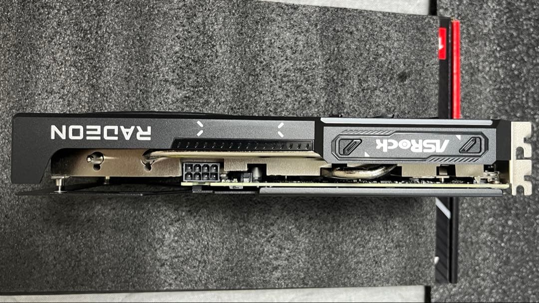 グラフィックボード・グラボ・ビデオカード ASRock Radeon RX9060XT Challenger 16GBOC