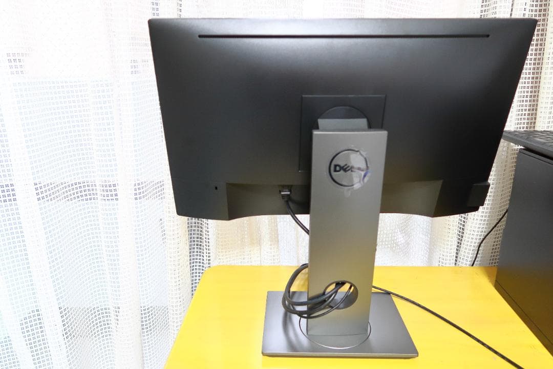 DELL　P2417H　24インチワイドモニタ(LEDバックライト)