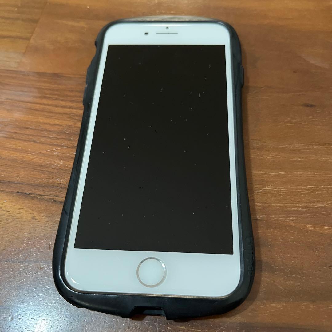 Apple iPhone 8 64GB シルバー
