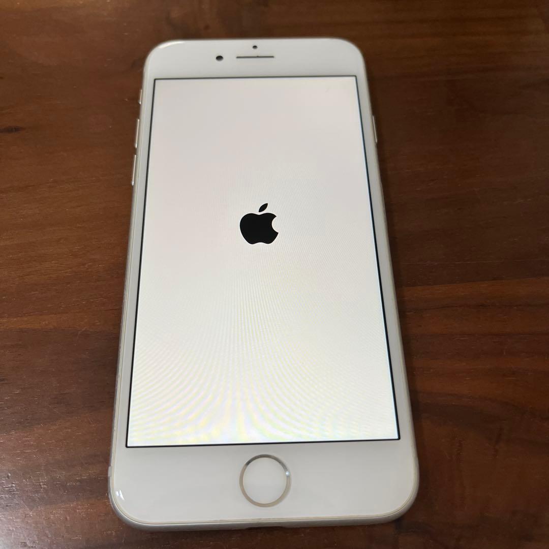 Apple iPhone 8 64GB シルバー
