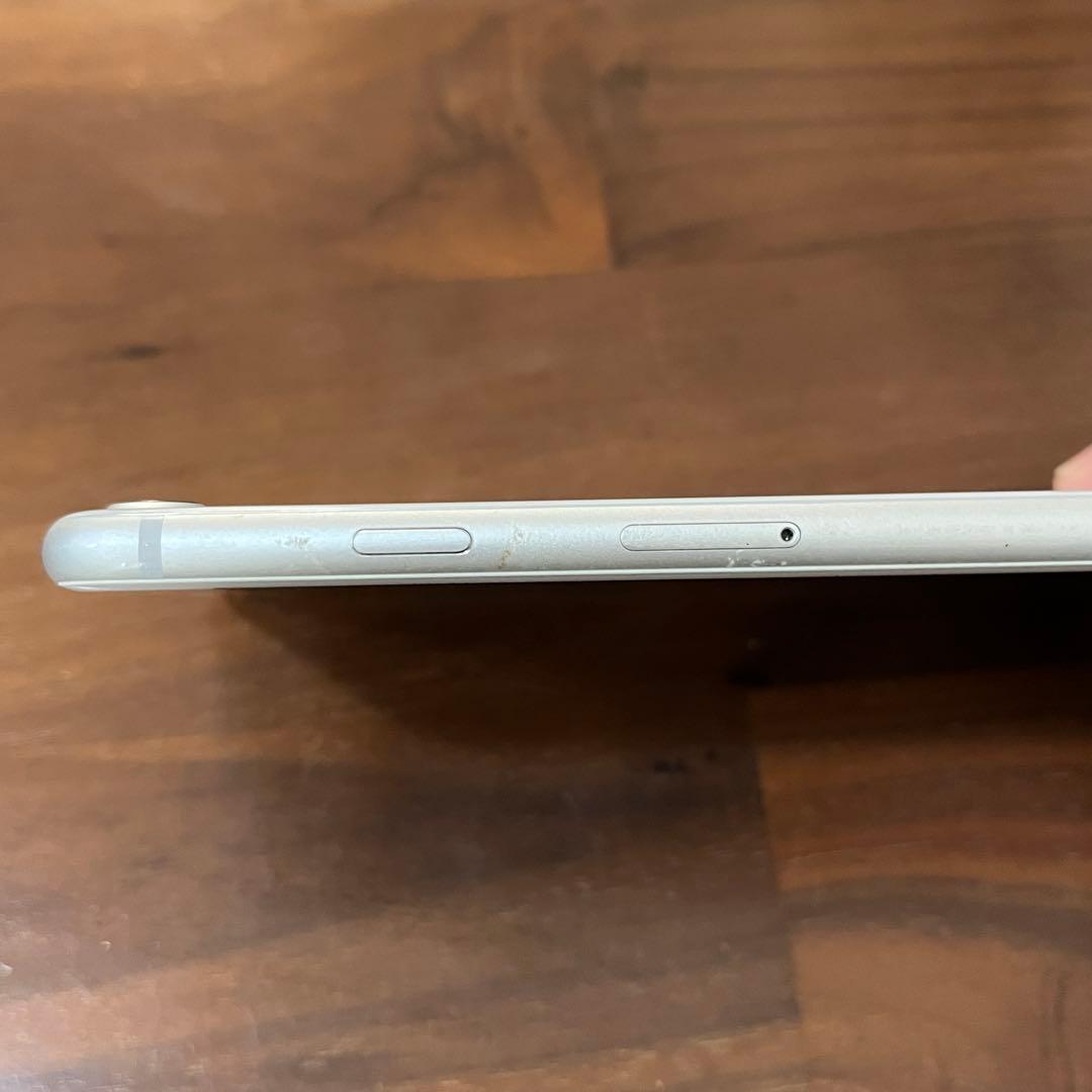 Apple iPhone 8 64GB シルバー