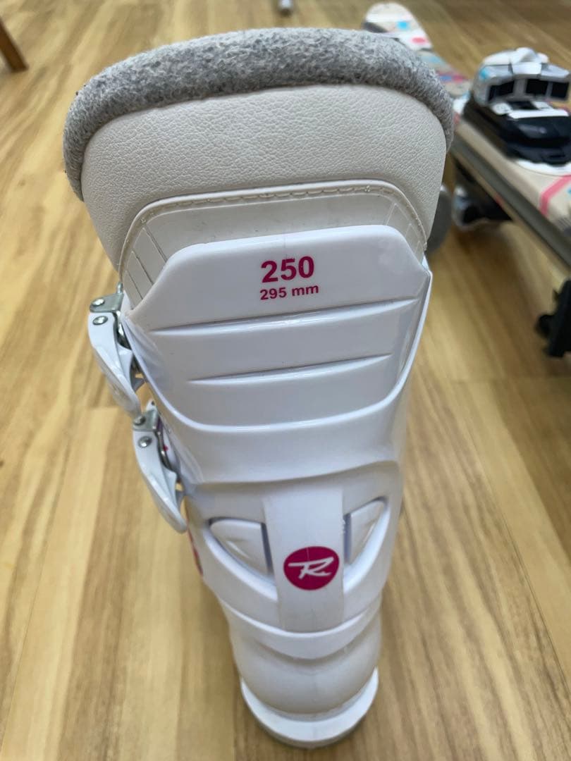 レディース スキー 4点セット 成人女性 カービングタイプ