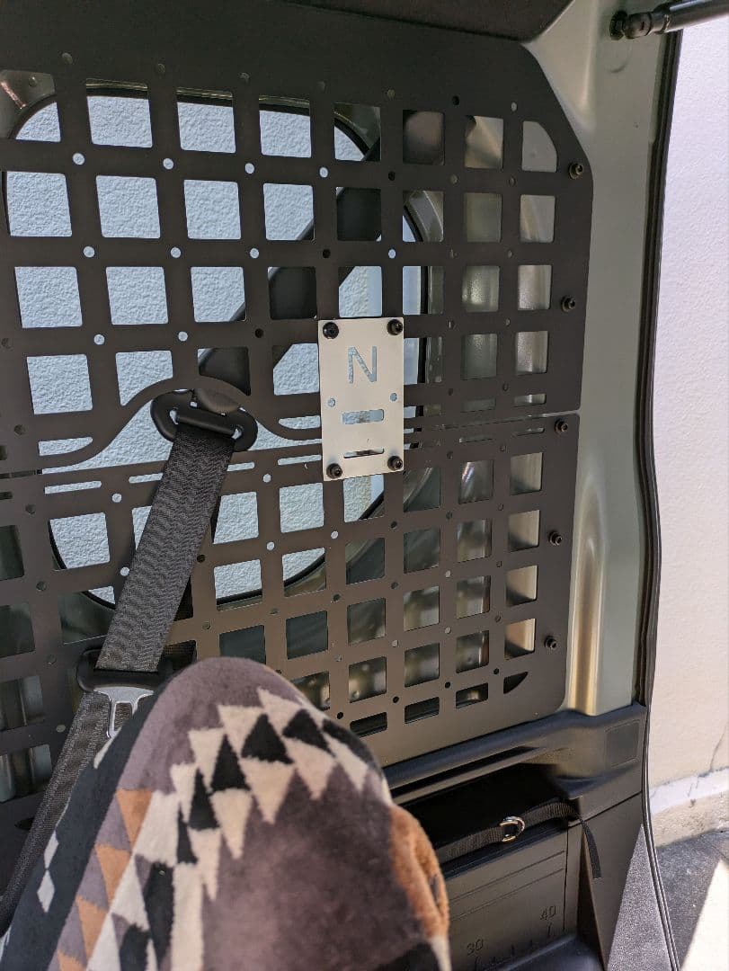 N-VANインナーメッシュパネル 片側のみ　1.6ミリ　無塗装品