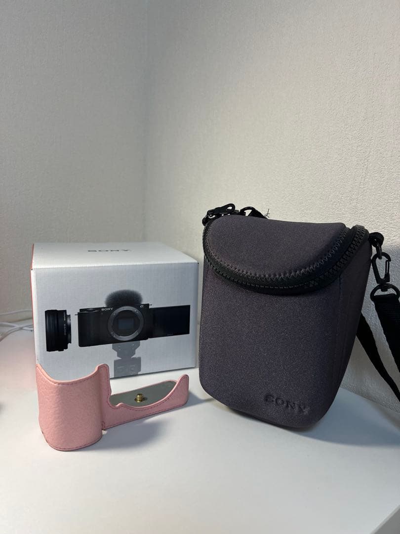 【美品】VLOGCAMZV-E10Lパワーズームレンズキットミラーレス一眼カメラ