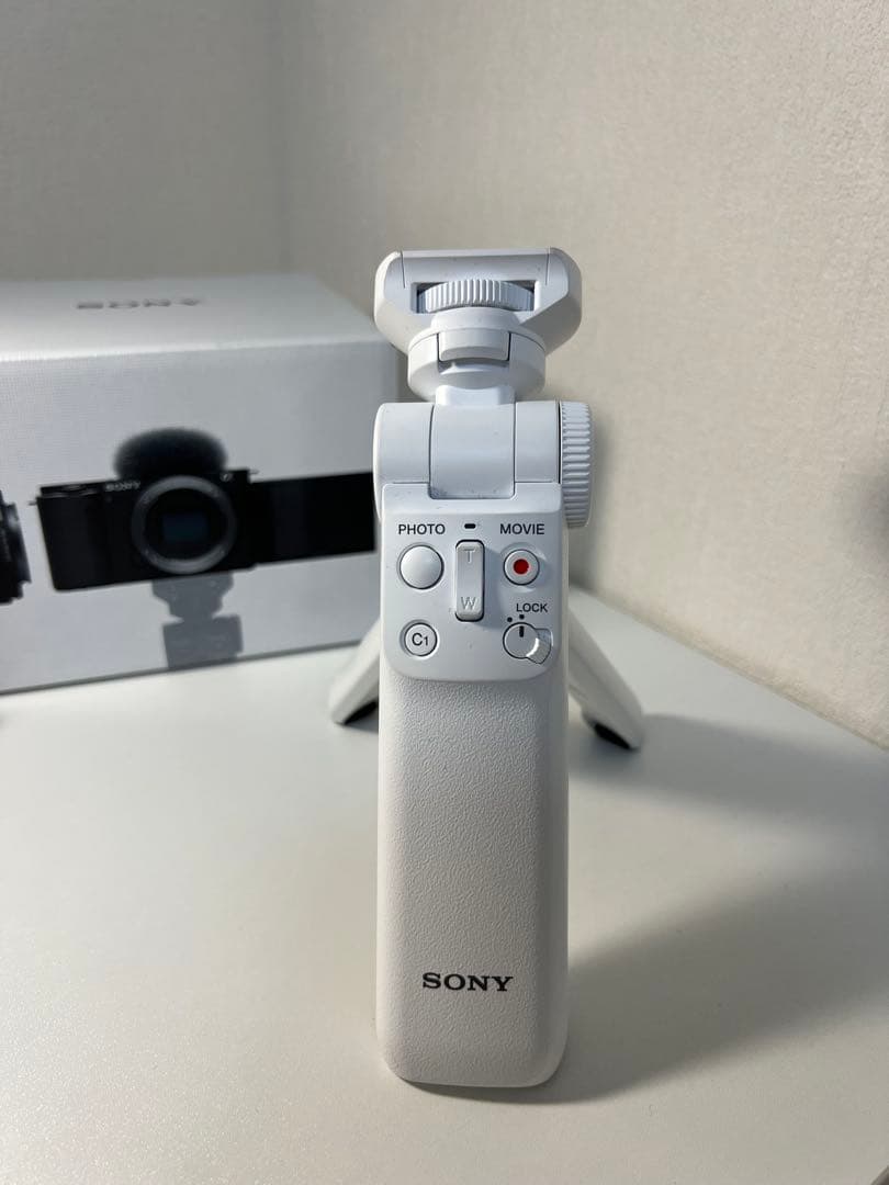 【美品】VLOGCAMZV-E10Lパワーズームレンズキットミラーレス一眼カメラ