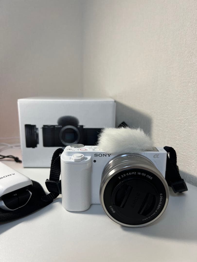 【美品】VLOGCAMZV-E10Lパワーズームレンズキットミラーレス一眼カメラ