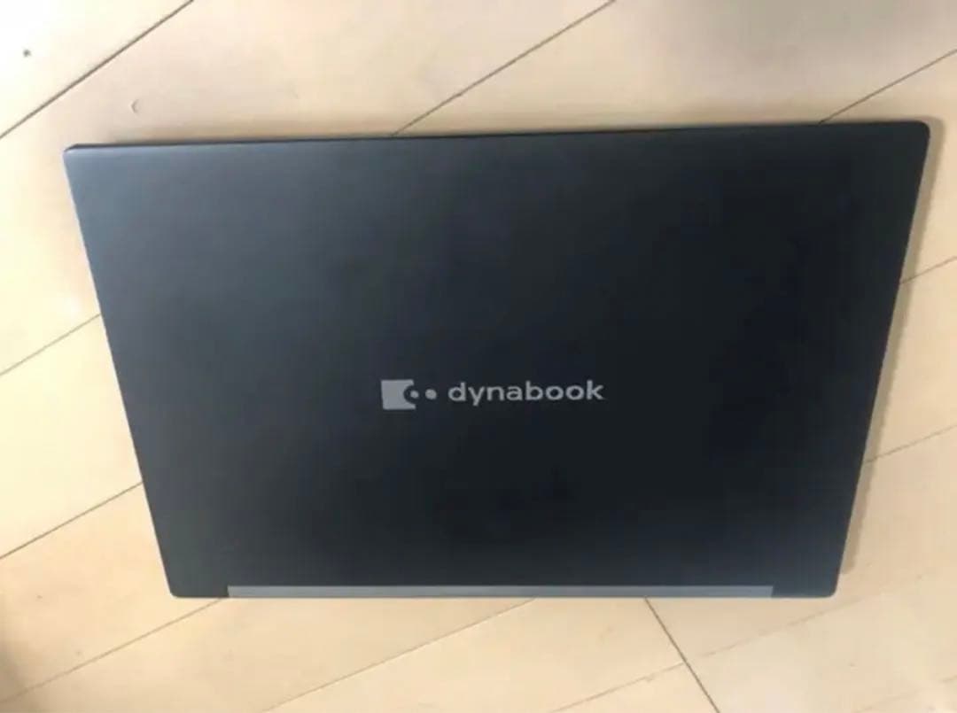 東芝　Dynabook GCX83/PLE