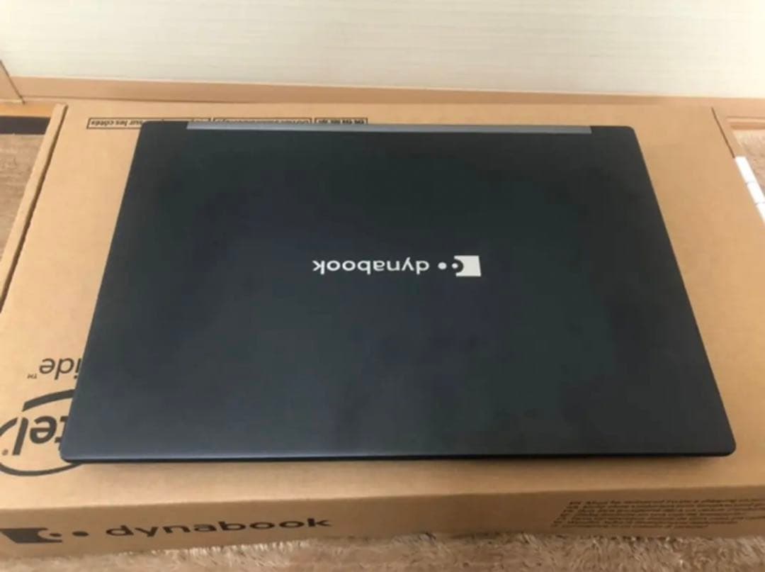 東芝　Dynabook GCX83/PLE