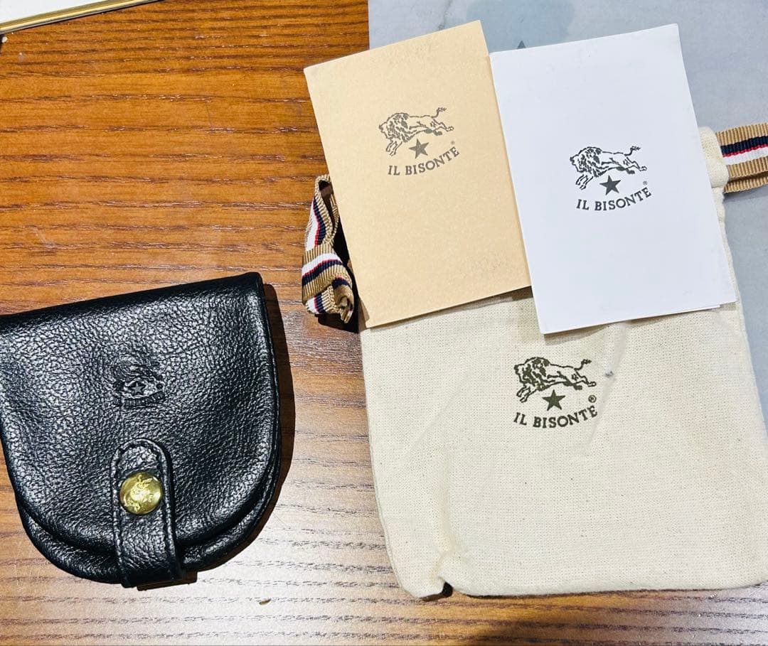IL BISONTE イルビゾンテ 新品未使用ケース 黒 財布