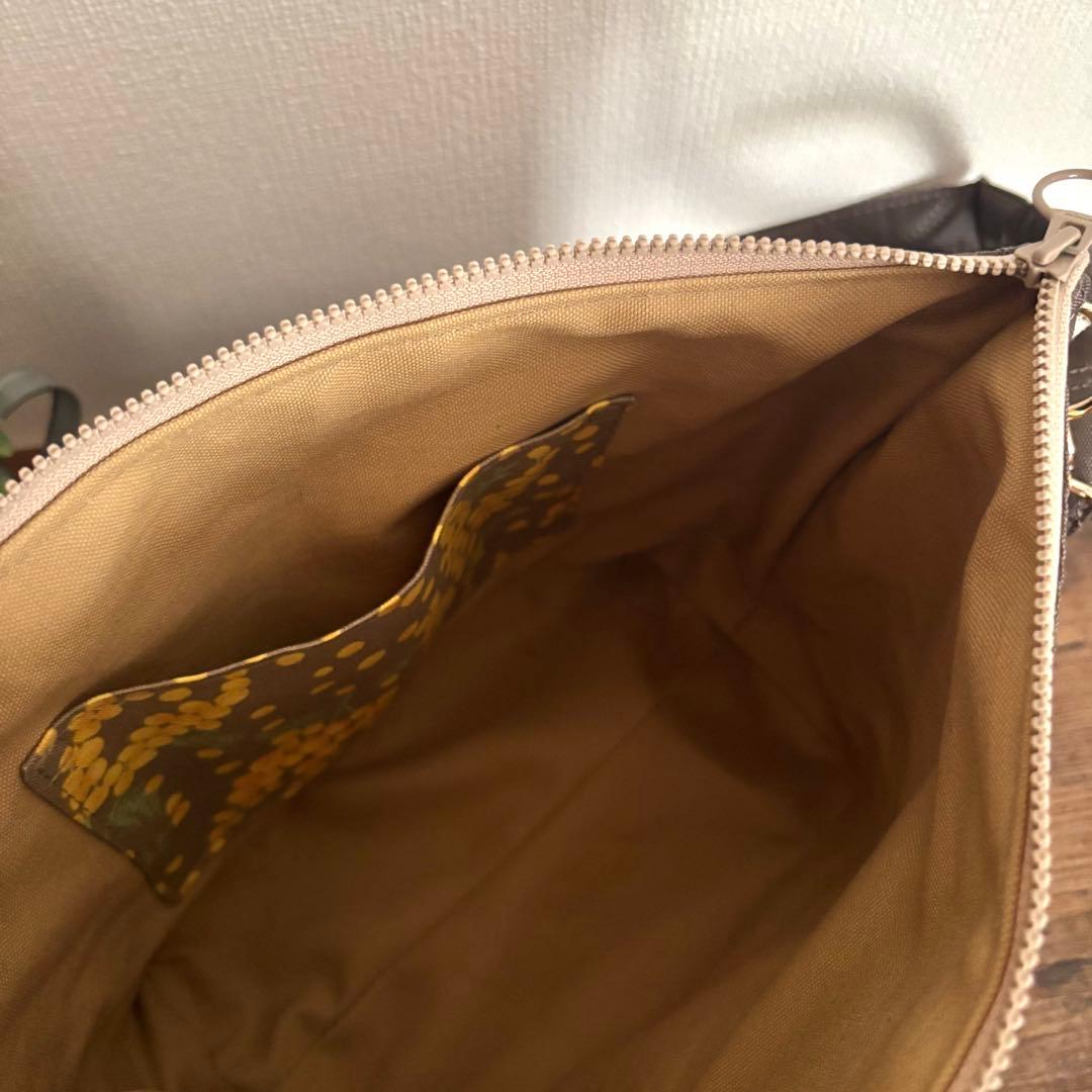 【ゆうママ】30cmファスナーショルダーバッグ　ナイロンオックスキルト