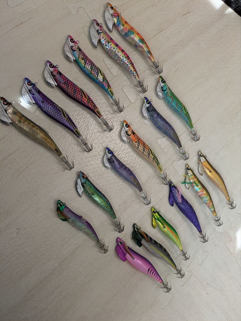 デュエル　ダイワ　バレーヒル　ティップラン　エギ　シマノ　船縁ポーチ