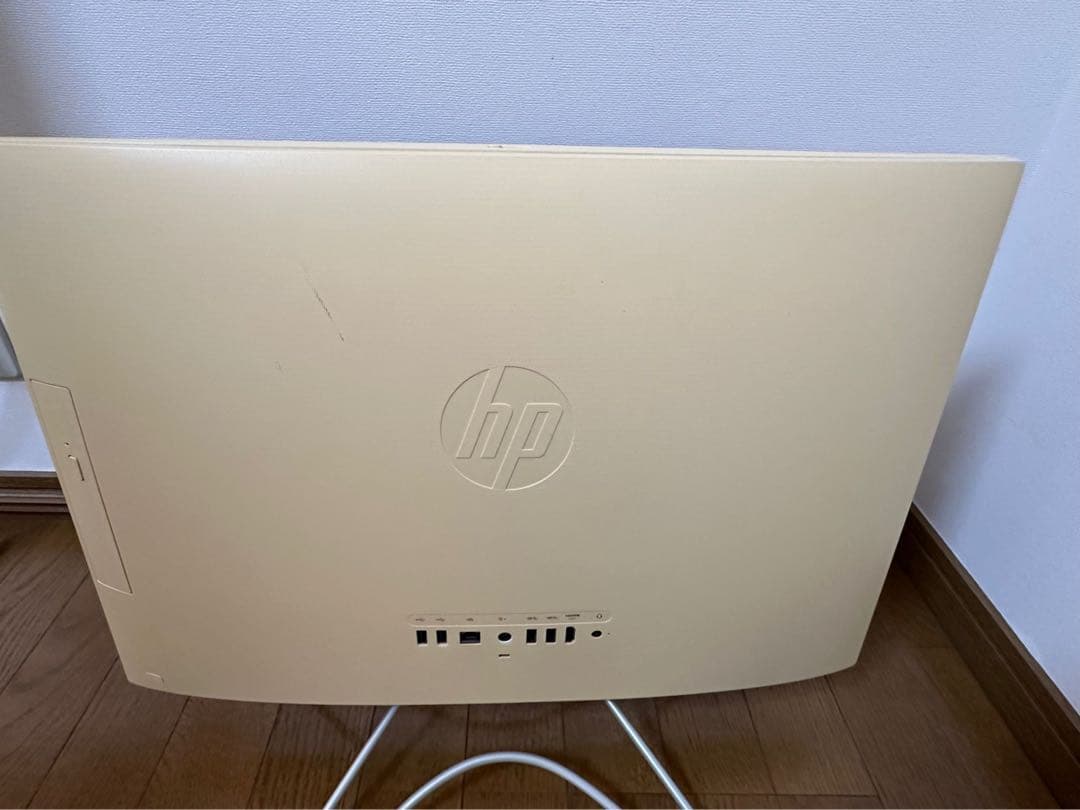 hp モニタ一体型 パソコン　コンピュータ　第8世代Core i5 メモリ8GB