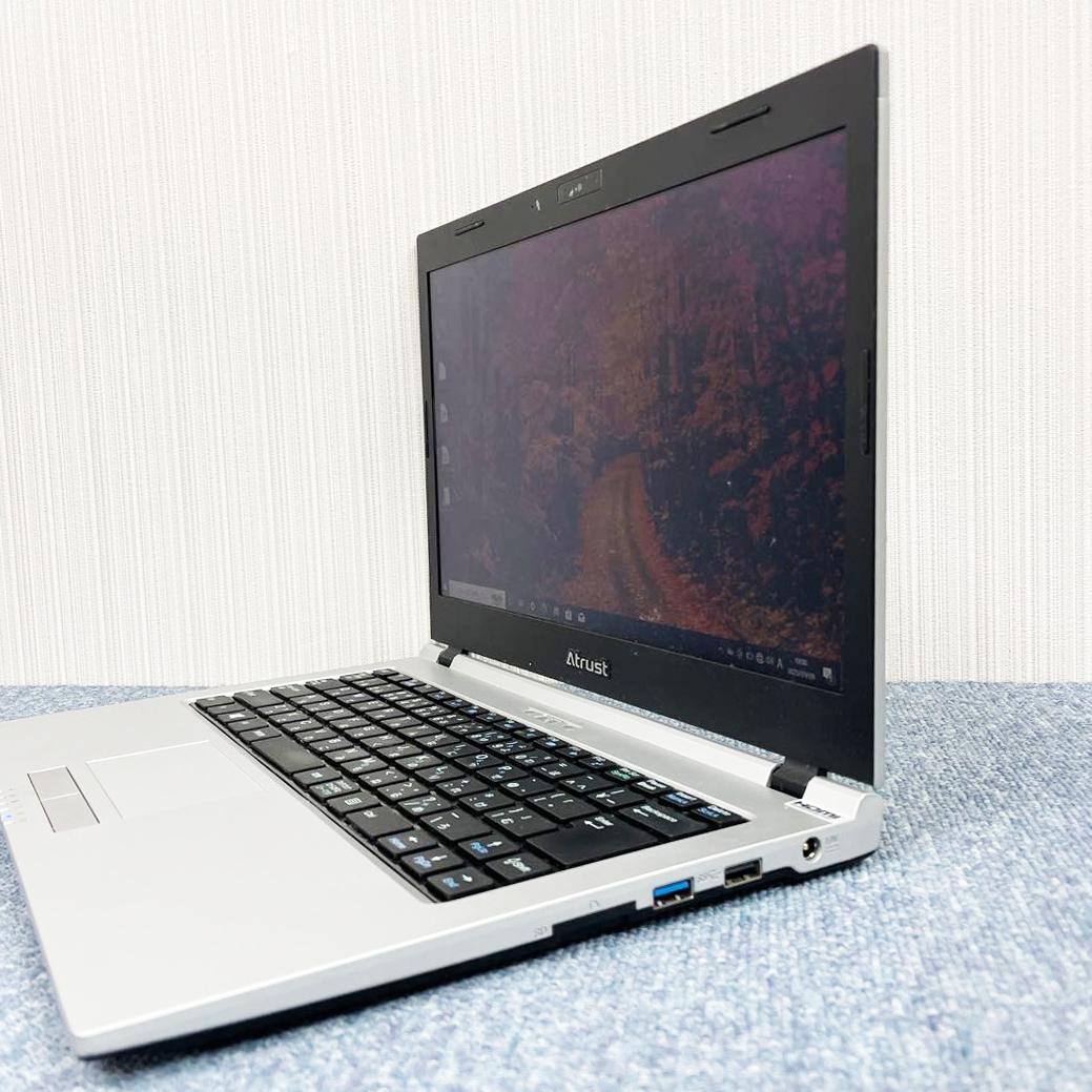 ノートパソコン　Windows10　爆速SSD512GB搭載　初期設定済み