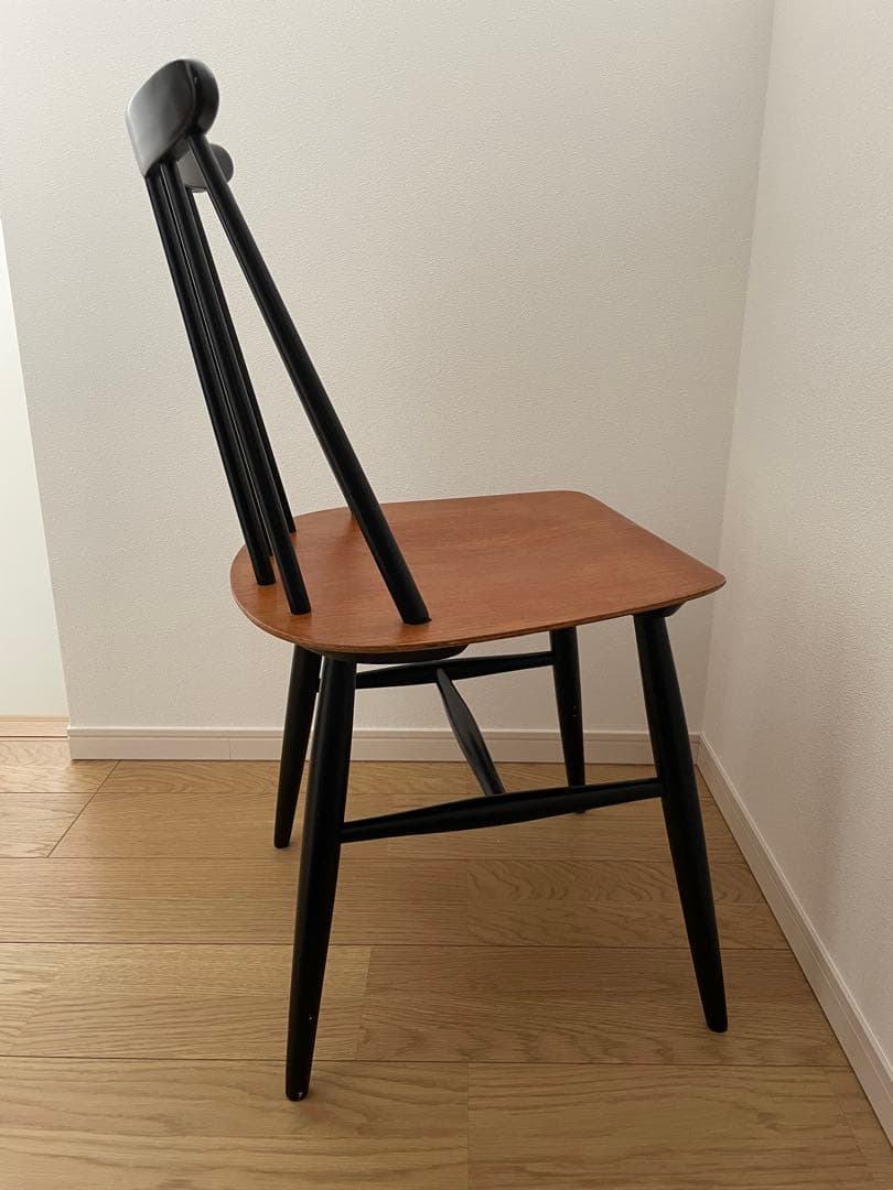 イルマリ タピオヴァーラ　ファネットチェア