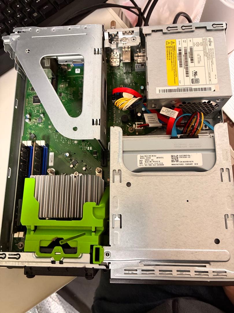 富士通 ESPRIMO FMVD3802LP　D588/TXi5 8500