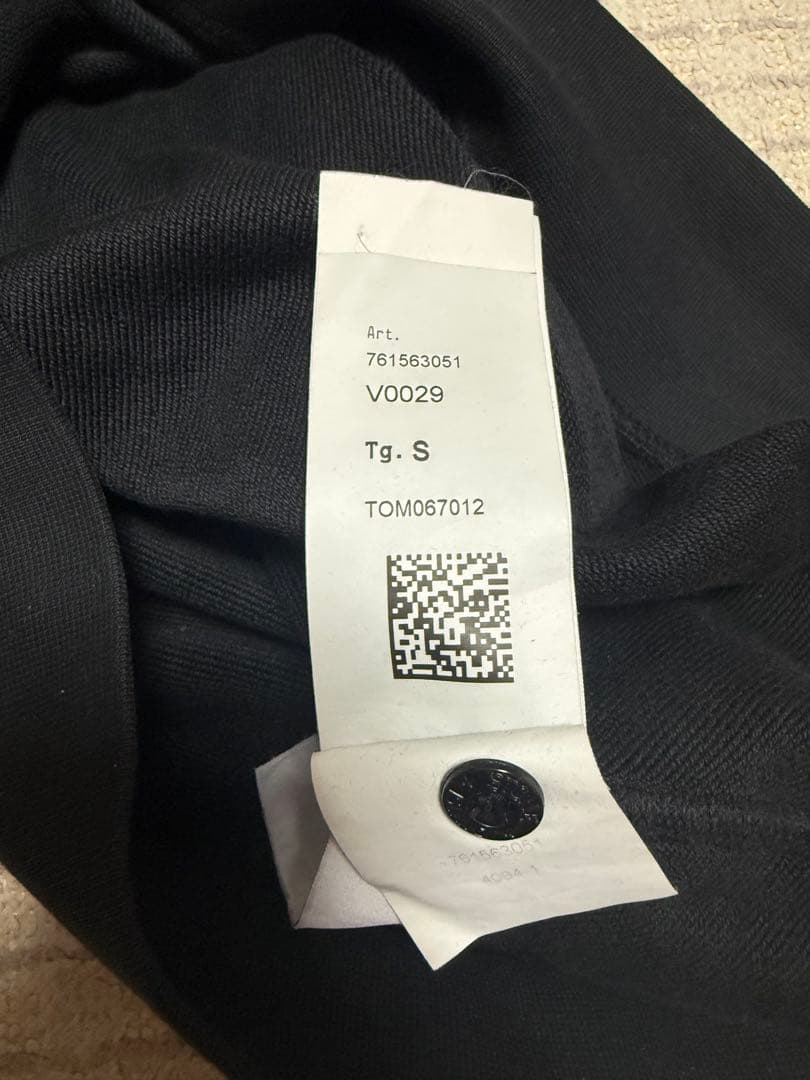 Stone  ブラック クルーネック トレーナー