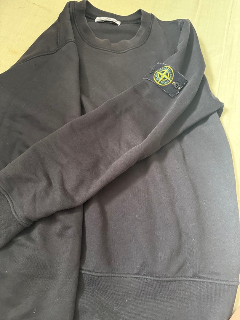 Stone  ブラック クルーネック トレーナー